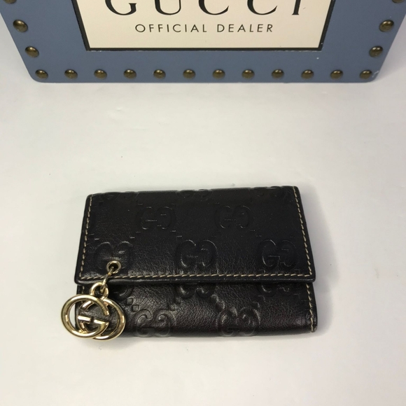 💯 Original GUCCIImprime Monogram GG Pierce 6 Key Case Black - Picture 4 of 16